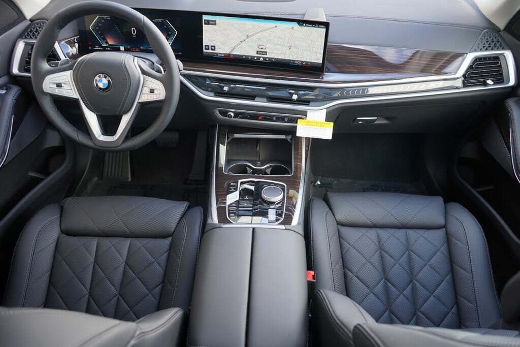 2024 BMW X7 Lease Deals