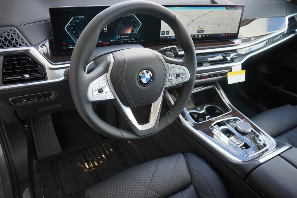 2024 BMW X7 Lease Deals