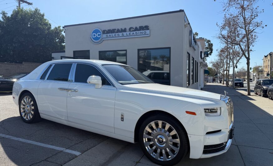 2018 Rolls-Royce Phantom Base